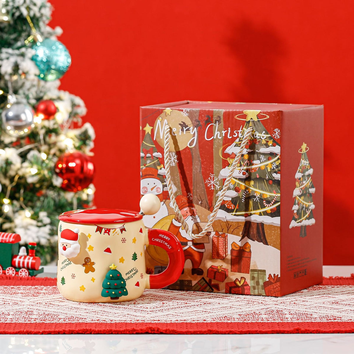 Cute Christmas Ceramic Mug with Lid & Spoon